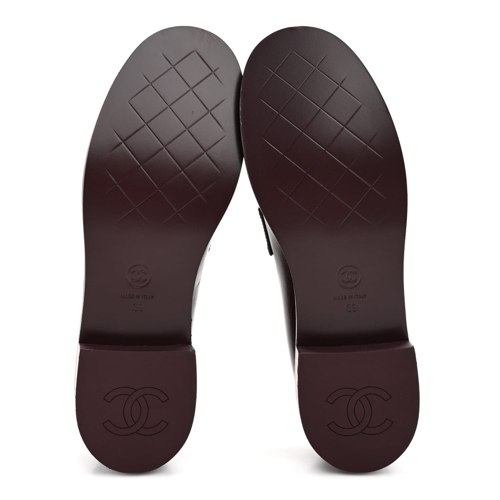 Shiny Calfskin CC Mocassin Loafers 39 Burgundy